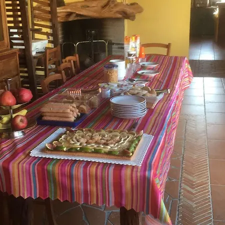 Bed and Breakfast Sa Tuerra 3*