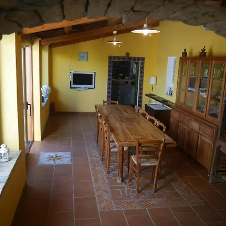 Sa Tuerra Bed and Breakfast