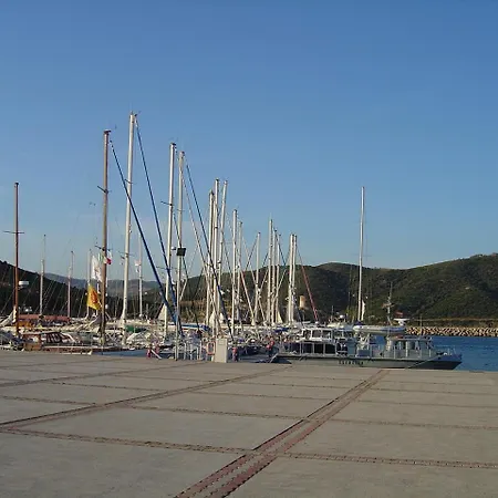 Frühstückspension Agrituerra 3*